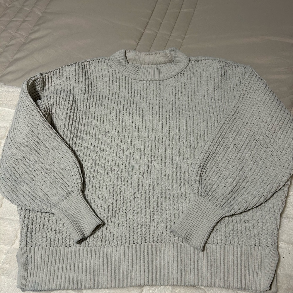 Cozy Gray Ribbed Sweater